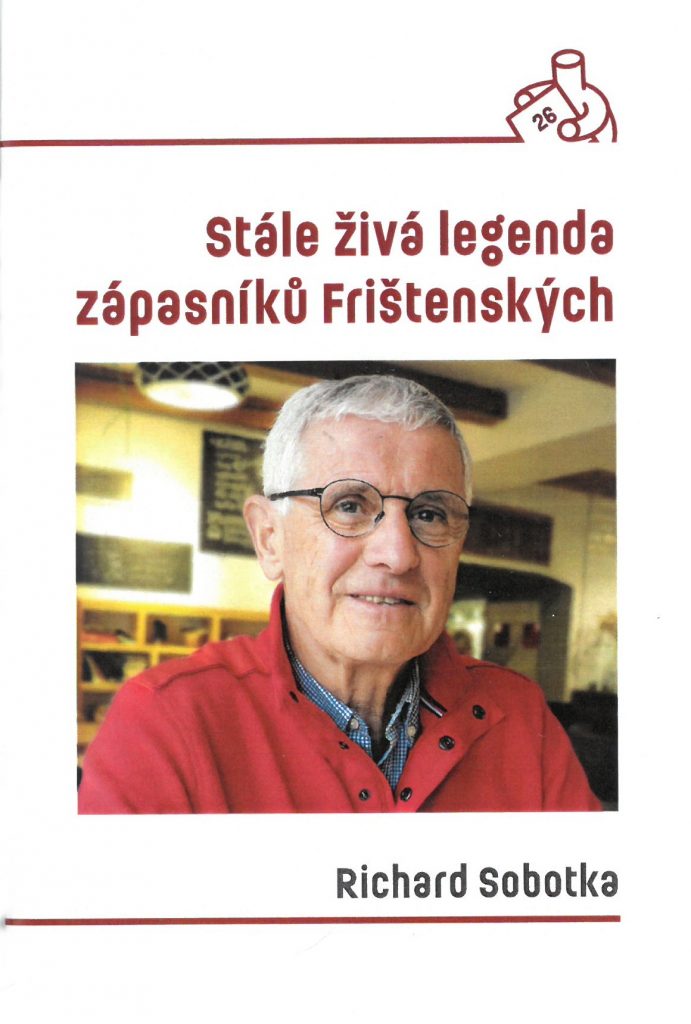 Když autobus staví na zastávce Knihovna