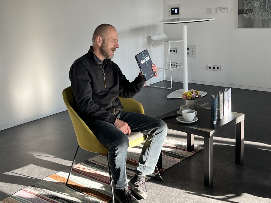 Na kafíčko do knihovny